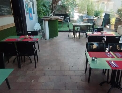 Les Platanes