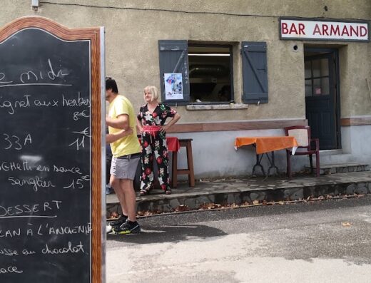 Bar Armand