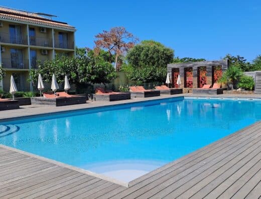 ISOLA HOTEL