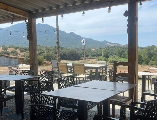 La table de Stipiti