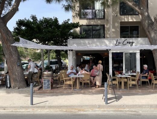 Le Cosy