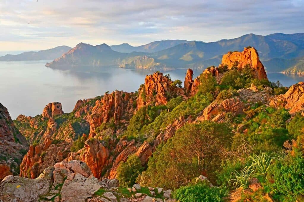 Balade guidée entre village, patrimoine et panoramas