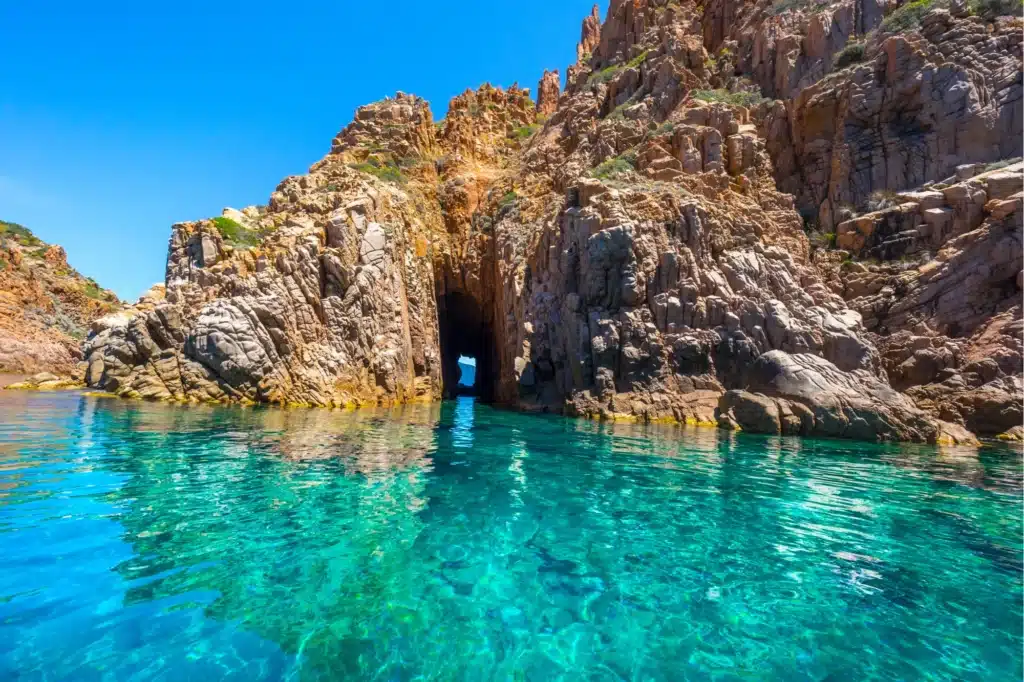 Randonnée douce et découverte familiale à Piana